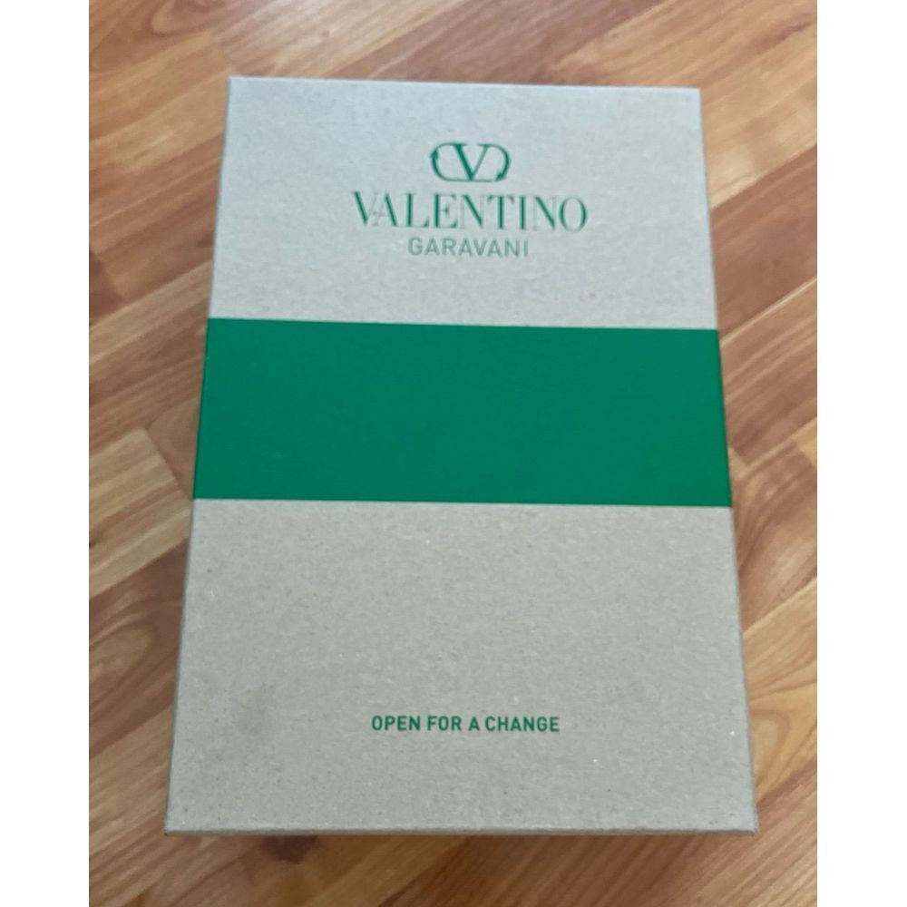 Valentino empty shoe box
